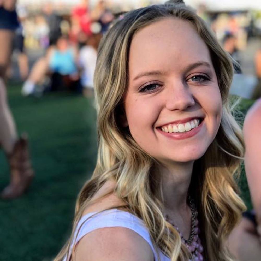 Meet your Posher, Taylor